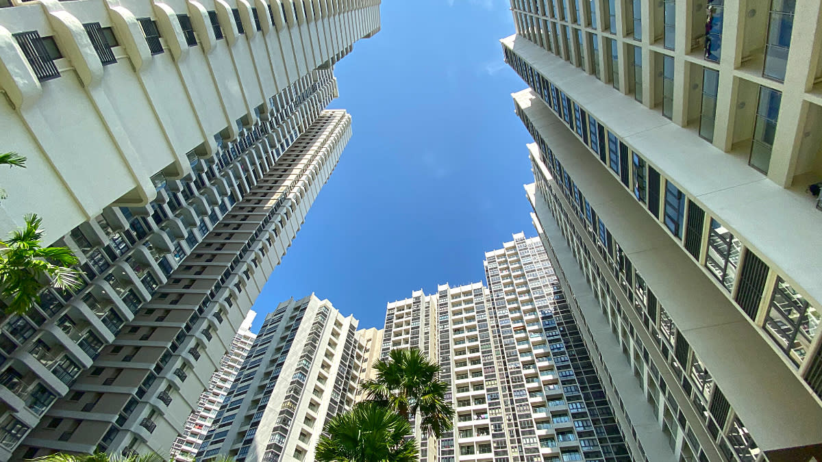 Why the First Seller in a Condo Faces Risks and How to Maximise Price