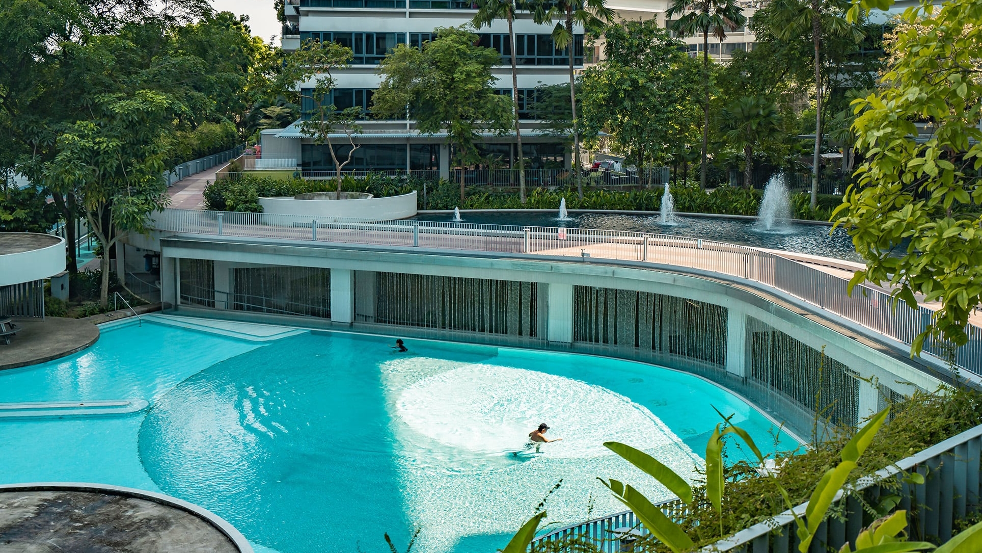 Why the First Seller in a Condo Should Look Beyond Nearby Comparisons